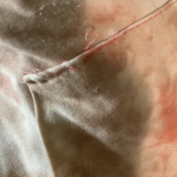 Super soft lightweight hoodie - Picture 3 of 4